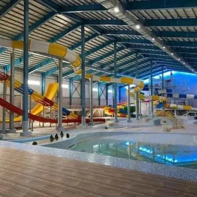 پارک آبی هلیا